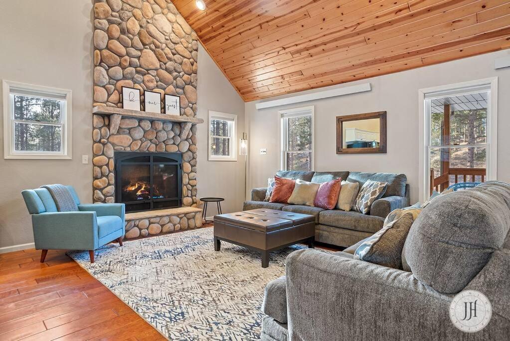 Elk Ridge Fire Place 커스터 외부 사진
